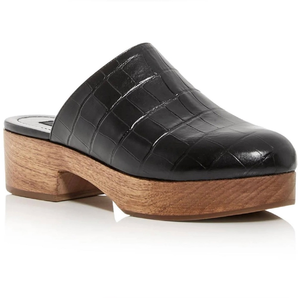 Aqua Women’s Slip On  Crocodile Embossed Leather Clogs - Size 8/12